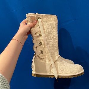 WHITE KNEE HIGH LACE UP UGGS